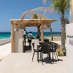 Aparthotel Eden Beachfront Residences & 4*