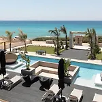 Eden Beachfront Residences & Kastraki (Naxos)