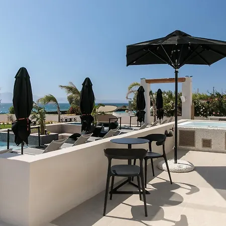 Eden Beachfront Residences & 4*