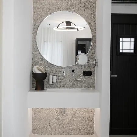 Appart hôtel Eden Beachfront Residences &