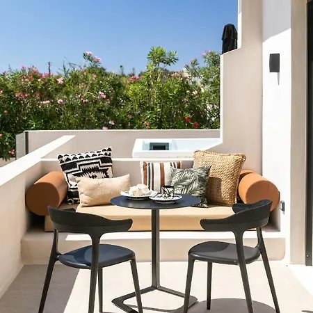 Eden Beachfront Residences & Aparthotel Kastraki (Naxos)