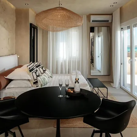 Eden Beachfront Residences & Aparthotel Kastraki (Naxos)