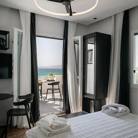 Eden Beachfront Residences & Kastraki (Naxos)