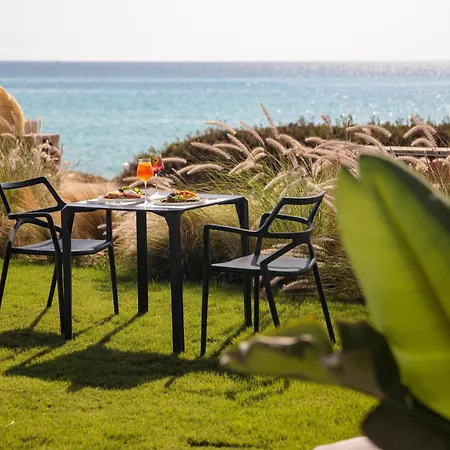 Eden Beachfront Residences & Kastraki (Naxos)