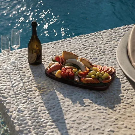Eden Beachfront Residences & Kastraki (Naxos)