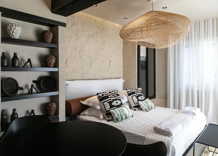 Eden Beachfront Residences & Kastrákion