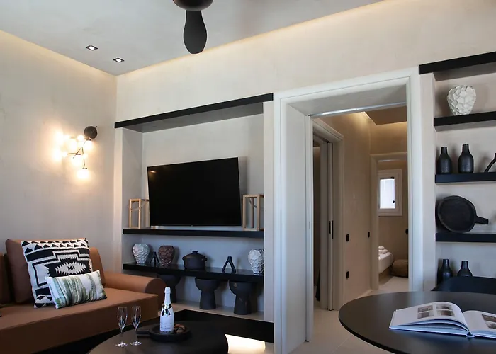 アパートホテル Eden Beachfront Residences &